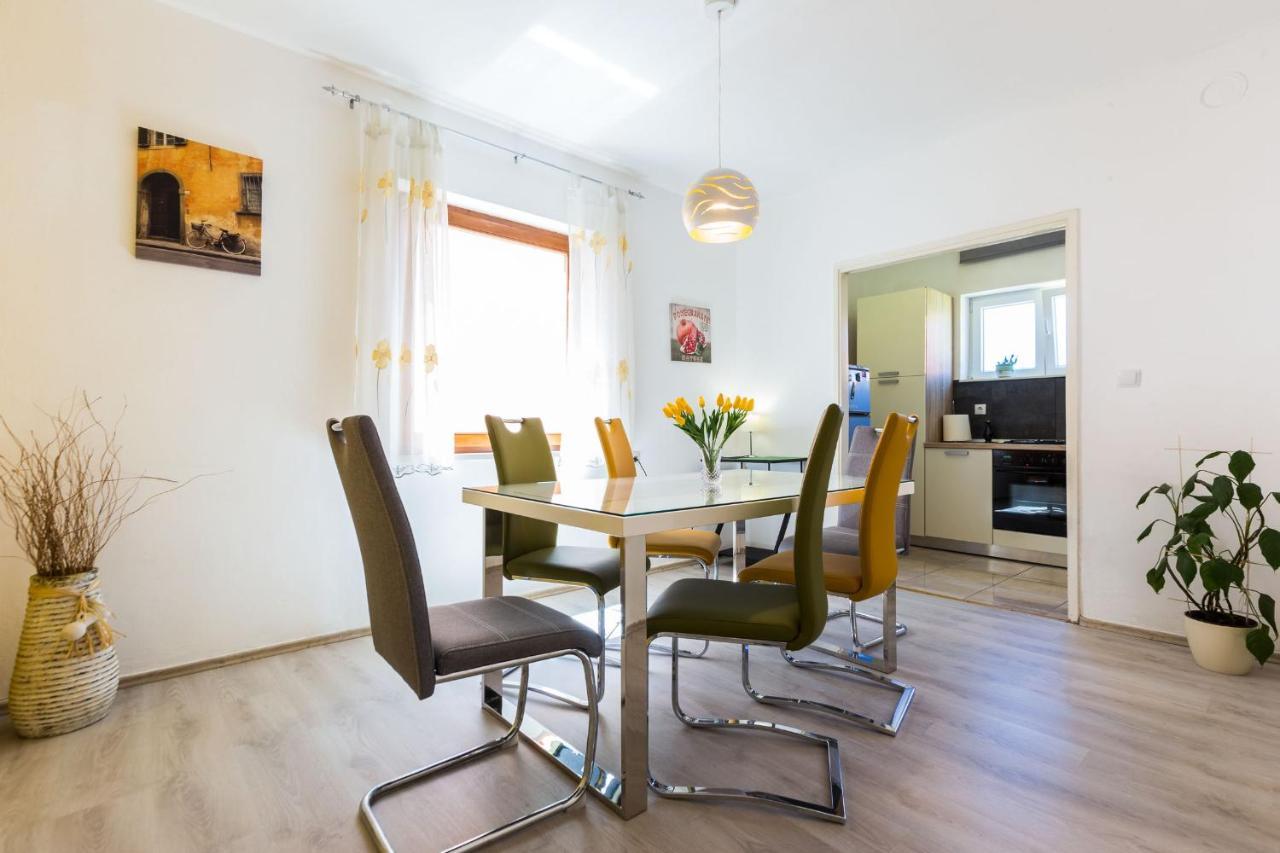 Makalu Apartment Zadar Exterior photo