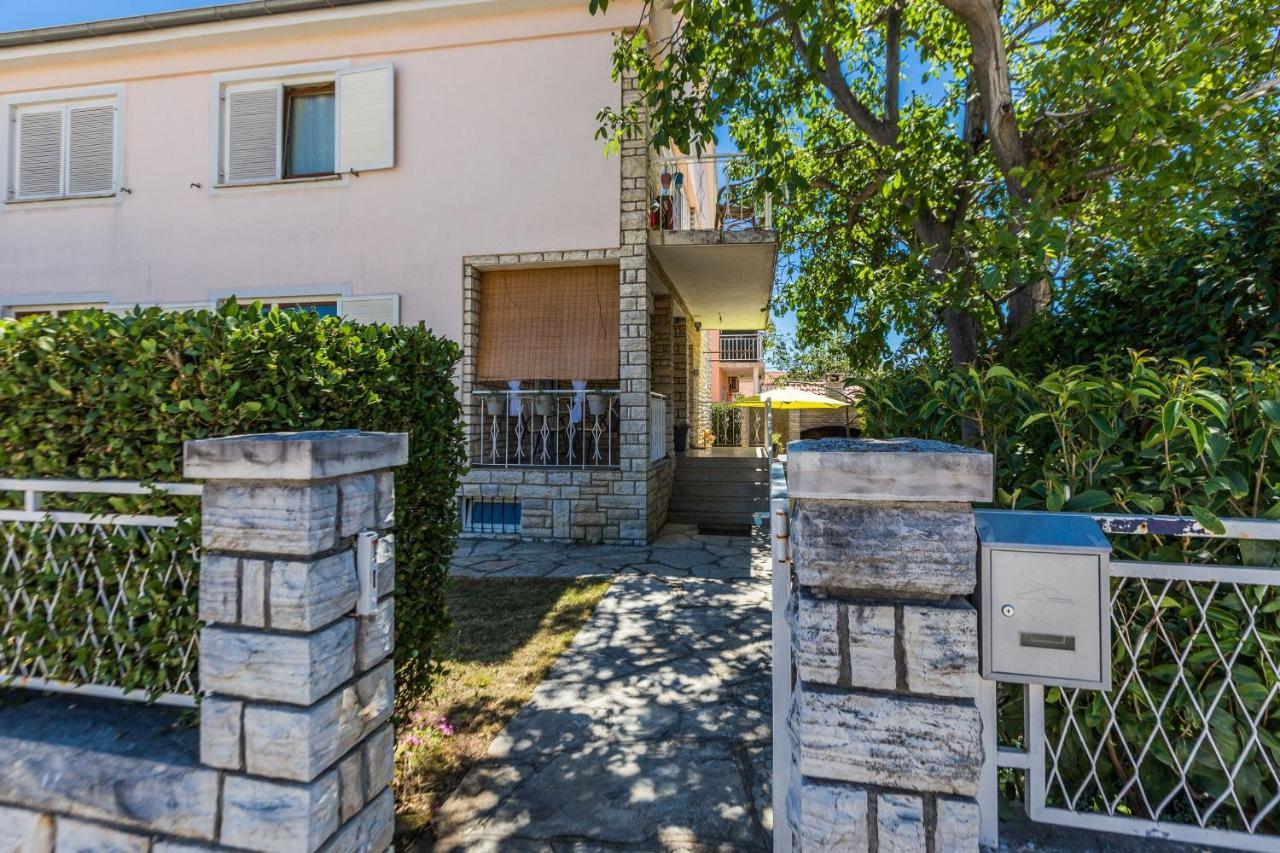 Makalu Apartment Zadar Exterior photo